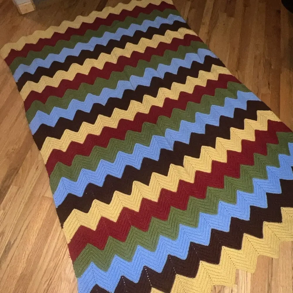 Vtg Handmade Retro Afghan Blanket Zig Zag Chevron Blue Green Yellow Red 77 X 52”